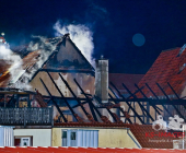 Dachstuhlbrand an einer Gemeinschaftsunterkunft in 71282 Hemmingen, Hochdorfer Straße