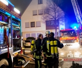 Großbrand in der Altstadt Besigheim - offener Dachstuhlbrand im Zentrum