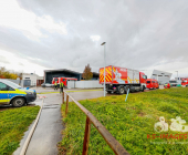 Batterien mit Lithium-Ionen brennen im Autowerk AMG in Affalterbach. Großeinsatz für Einsatzkräfte