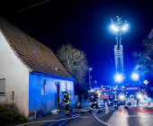 Brand in Gebäude in Oberstenfeld. Mehrere Feuerwehren im Großaufgebot vor Ort