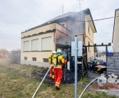 Pleidelsheim: Feuer an Flüchtlingsunterkunft - Marbacher Straße - Mehrere Feuerwehren auch hier im Einsatz