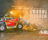 Pferd stirbt in den Flammen - Großbrand Bauernhof in Möglingen steht in Flammen – Rettungskräfte im Großaufgebot vor Ort