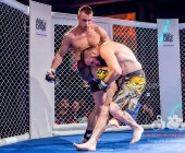 Age of Cage 5 - MMA-Käfigkampf im Stuttgarter LKA Longhorn