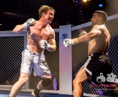 Age of Cage 5 - MMA-Käfigkampf im Stuttgarter LKA Longhorn