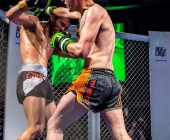 Age of Cage 5 - MMA-Käfigkampf im Stuttgarter LKA Longhorn