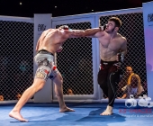 Age of Cage 5 - MMA-Käfigkampf im Stuttgarter LKA Longhorn