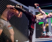 Age of Cage 5 - MMA-Käfigkampf im Stuttgarter LKA Longhorn