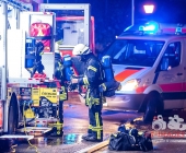 11 Verletzte bei Matrazenbrand in einem Kinderzimmer - Vater bei Löschversuche schwer verletzt