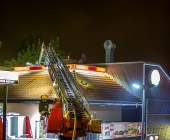 Feuer im Burgerking - Abzugshaube über Burgerbrater fängt Feuer