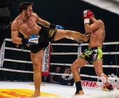 Benefiz-Veranstaltung Blaue Flecke für soziale Zwecke - Uwe Hück vs. Francois Botha im Ring