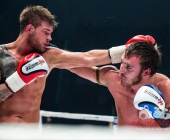 Benefiz-Veranstaltung Blaue Flecke für soziale Zwecke - Uwe Hück vs. Francois Botha im Ring