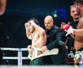 Benefiz-Veranstaltung Blaue Flecke für soziale Zwecke - Uwe Hück vs. Francois Botha im Ring