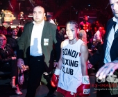 Benefiz-Veranstaltung Blaue Flecke für soziale Zwecke - Uwe Hück vs. Francois Botha im Ring