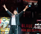 Benefiz-Veranstaltung Blaue Flecke für soziale Zwecke - Uwe Hück vs. Francois Botha im Ring