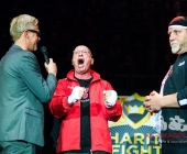 Benefiz-Veranstaltung Blaue Flecke für soziale Zwecke - Uwe Hück vs. Francois Botha im Ring