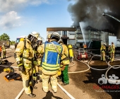 Großbrand in Remseck - Landkreise Helfen sich aus -  Waffenfund bei Löscheinsatz - Feuerwehrmann verletzt