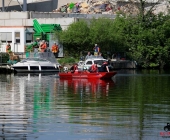 20140424_Hydrauliköl läuft in Neckar 3 Boote im Einsatz - Exklisive Bilder aus Boot-0523
