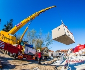 Aufstellung Module Unterkunft für Flüchtlinge Hindenbrugstrasse