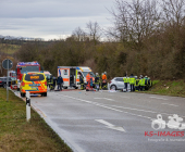 Nach Frontalunfall eine Person reanimationspflichtig - Mehre eingeklemmte und schwerverletzte L1100 Steinheim