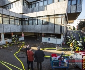 Brand in Trafostation, welche unter Wasser steht - Feuerwehr kann aus Gefahr nicht Löschen