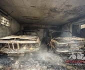 Fahrzeugverpuffung führt zu 400000 Sachschaden 2 Oltimer und Garage brennen aus