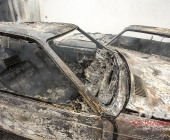 Fahrzeugverpuffung führt zu 400000 Sachschaden 2 Oltimer und Garage brennen aus