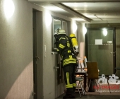 Schwerer Unfall mit mehren Fahrzeugen, mehrere Verletzte -  1 Pers schwerverletzt