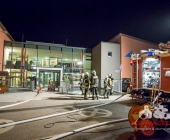 Schwerer Unfall mit mehren Fahrzeugen, mehrere Verletzte -  1 Pers schwerverletzt