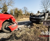 Schwerer Unfall mit mehren Fahrzeugen, mehrere Verletzte -  1 Pers schwerverletzt