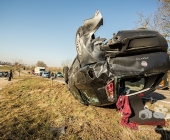 Schwerer Unfall mit mehren Fahrzeugen, mehrere Verletzte -  1 Pers schwerverletzt
