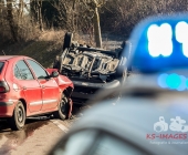 Schwerer Unfall mit mehren Fahrzeugen, mehrere Verletzte -  1 Pers schwerverletzt