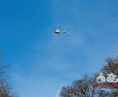 Sucheinsatz! Pferd kommt ohne Reiter zum Anwesen zurück - Polizei und Feuerwehr im Wald zur Suche