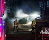 Großbrand zweier Hallen auf Landwirtschftlichem Anwesen - Kühe im Flammenmeer gefangen