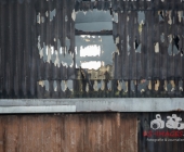 [Nachschlag Tagbilder] Großbrand zweier Hallen auf Landwirtschftlichem Anwesen - Kühe im Flammenmeer gefangen