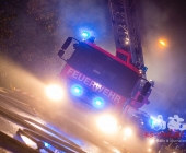 [Nachschlag alle Motive] Nach angeblicher Explosion brennt Gartengrundstück nieder. Exklusive Bilder der Ruine