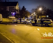 SEK Einsatz - Wohnung gestürmt - Person in Kriegsklamotten verhaftet