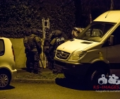 SEK Einsatz - Wohnung gestürmt - Person in Kriegsklamotten verhaftet