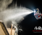 Gebäudebrand in einer Ölpresserei - Feuerwehr im Großaufgebot - Sonderfahrzeuge aus Stuttgart angefordert