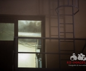 Gebäudebrand in einer Ölpresserei - Feuerwehr im Großaufgebot - Sonderfahrzeuge aus Stuttgart angefordert