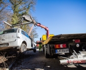 Unfall Rielingshausen PKW im Wald