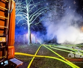 Brand eines Gebäudes beim Jugendhaus Möglingen - Gebäude in Vollbrand