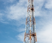 Person auf Funkmast erleidet medizinischen Notfall - Rettung in 50 Meter Höhe - Spezialkräfte aus Stuttgart vor Ort