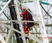 Person auf Funkmast erleidet medizinischen Notfall - Rettung in 50 Meter Höhe - Spezialkräfte aus Stuttgart vor Ort