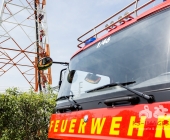 Person auf Funkmast erleidet medizinischen Notfall - Rettung in 50 Meter Höhe - Spezialkräfte aus Stuttgart vor Ort