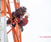 Person auf Funkmast erleidet medizinischen Notfall - Rettung in 50 Meter Höhe - Spezialkräfte aus Stuttgart vor Ort