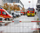 Batterien mit Lithium-Ionen brennen im Autowerk AMG in Affalterbach. Großeinsatz für Einsatzkräfte