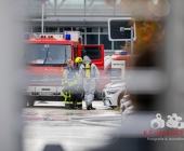 Batterien mit Lithium-Ionen brennen im Autowerk AMG in Affalterbach. Großeinsatz für Einsatzkräfte
