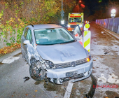 83-jähriger VW-Lenker Pkw fährt unkontrolliert in eine Baustelleneinrichtung
