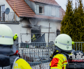 Drama an Weihnachten: Mindestens ein Toter bei Gebäudebrand in Freiberg. Weitere Verletzte und vermisste Personen derzeit