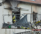 Drama an Weihnachten: Mindestens ein Toter bei Gebäudebrand in Freiberg. Weitere Verletzte und vermisste Personen derzeit